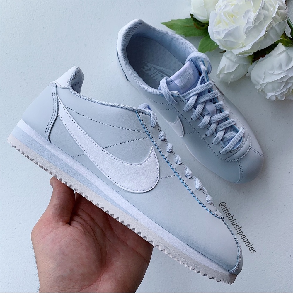 Nike Classic Cortez Leather Sneakers NWT - Picture 2 of 10